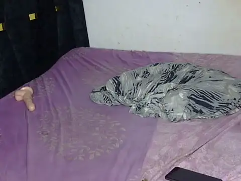 Snapshot of Livhornyy chatting on January 2026 07:39:01 PM Livhornyy online show from January 2026 07:39:01 PM