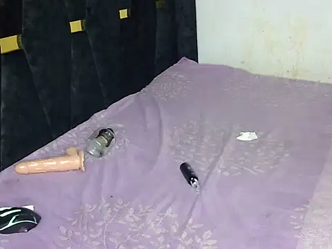 Snapshot of Livhornyy chatting on March 2026 03:53:02 AM Livhornyy online show from March 2026 03:53:02 AM