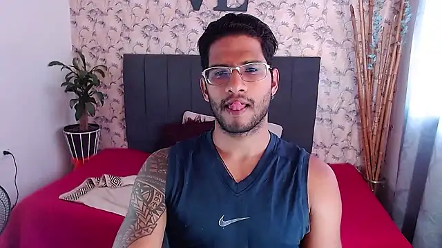 sweet-blowork online show from December 2024 06:22:01 PM