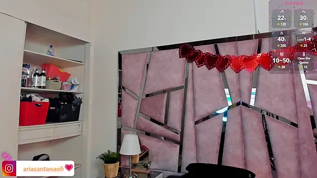 arisantana online show from February 2025 07:12:02 PM