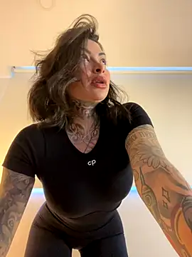 Iam Annii online show from September 2025 10:32:02 PM