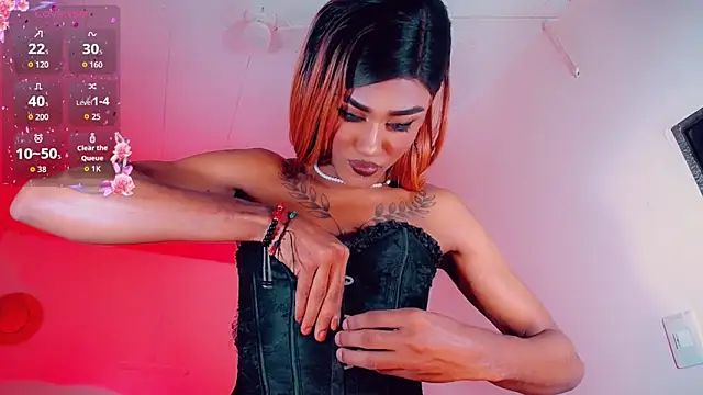 Kendall hornyy online show from October 2025 07:03:01 PM