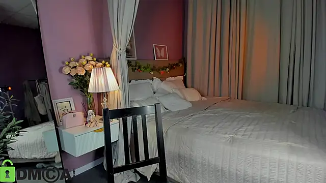 Dearly Emily online show from March 2026 04:09:01 PM