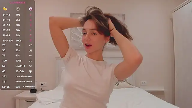 JudyAngil online show from October 2025 06:10:01 AM