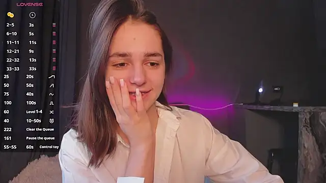 JudyAngil online show from February 2026 06:28:02 AM