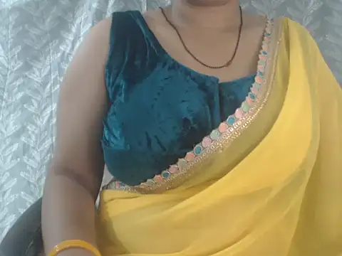 cute-priy online show from July 2026 04:29:02 AM