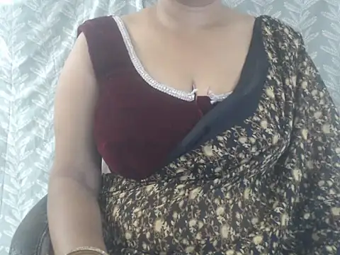 cute-priy online show from July 2026 05:34:01 AM