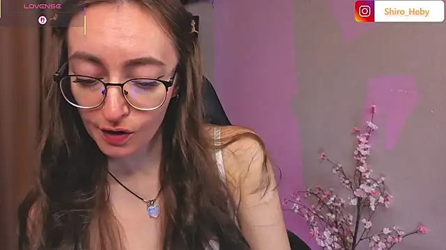 ShiroHeby online show from November 2025 01:54:02 PM