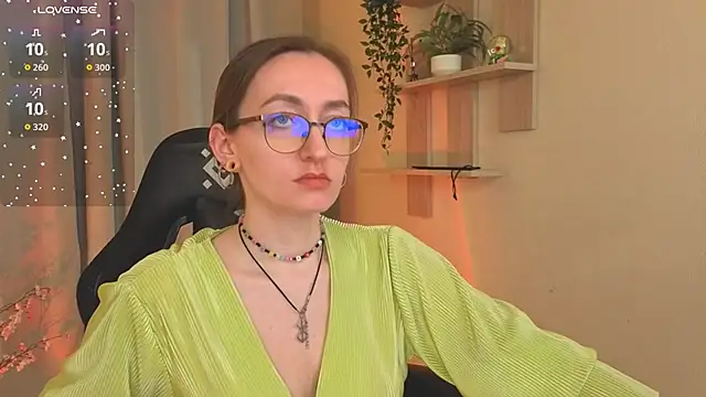 ShiroHeby online show from April 2026 12:11:02 PM