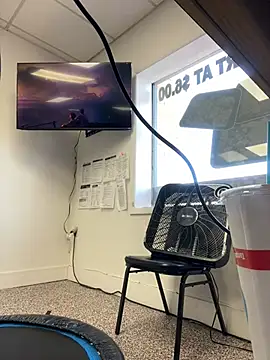 Snapshot of ThicBunz chatting on March 2025 08:40:01 PM ThicBunz online show from March 2025 08:40:01 PM