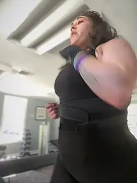 ThicBunz online show from April 2026 02:20:01 PM