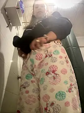 Snapshot of Khalyk_G chatting on November 2025 02:11:02 AM Khalyk G online show from November 2025 02:11:02 AM