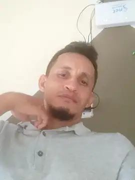 Snapshot of dotado20robson chatting on November 2025 07:46:01 PM dotado20robson online show from November 2025 07:46:01 PM