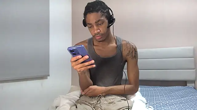 Skinnyblackman online show from April 2026 06:03:02 AM