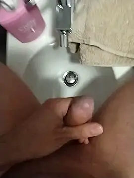 Meriozoro online show from April 2026 07:12:01 AM