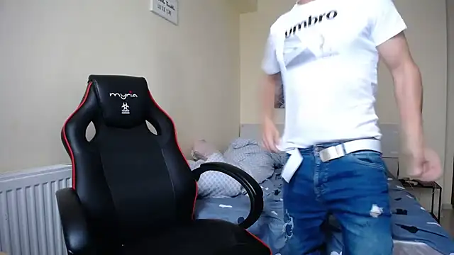 amydamarw online show from April 2026 05:34:02 AM