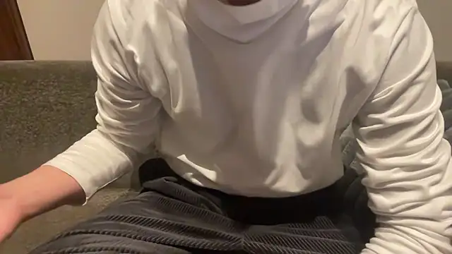 Snapshot of atom0407 chatting on January 2025 04:08:01 PM atom0407 online show from January 2025 04:08:01 PM