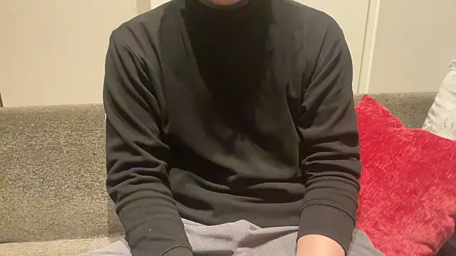 Snapshot of atom0407 chatting on February 2025 04:04:01 PM atom0407 online show from February 2025 04:04:01 PM