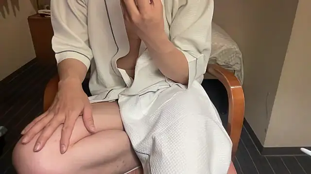 Snapshot of atom0407 chatting on February 2025 02:34:01 PM atom0407 online show from February 2025 02:34:01 PM