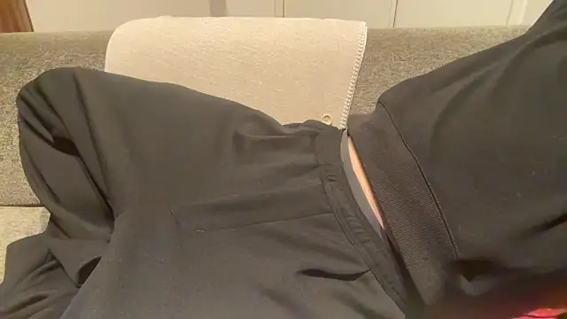 Snapshot of atom0407 chatting on February 2025 04:42:02 PM atom0407 online show from February 2025 04:42:02 PM