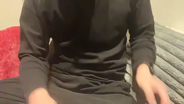 Snapshot of atom0407 chatting on March 2025 03:24:02 PM atom0407 online show from March 2025 03:24:02 PM