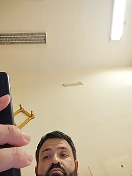 italianbear86 online show from June 2026 12:02:02 AM