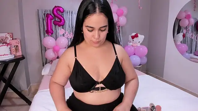 emma lye online show from October 2025 09:41:01 PM