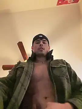 Snapshot of yuung_bulll chatting on March 2025 05:27:01 PM yuung bulll online show from March 2025 05:27:01 PM