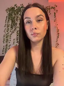 MiaNell online show from October 2025 09:59:01 PM