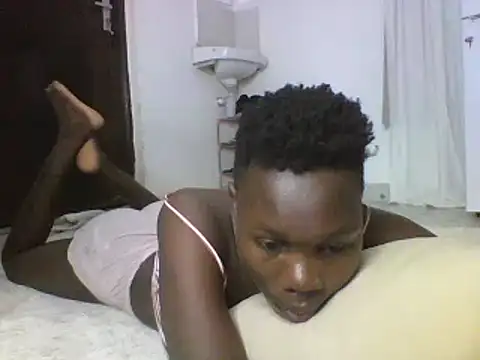 sexyqueen02 online show from February 2025 01:20:02 AM