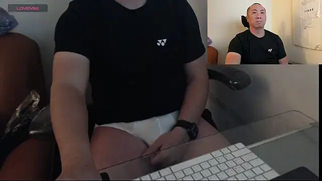 Snapshot of chih515 chatting on March 2025 01:32:01 AM chih515 online show from March 2025 01:32:01 AM