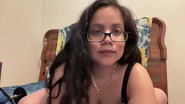 Snapshot of Babygirl_katalina chatting on April 2026 03:02:02 PM Babygirl katalina online show from April 2026 03:02:02 PM