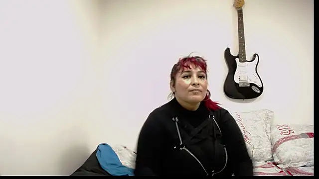 Snapshot of amydeepqueen chatting on May 2026 02:22:02 PM amydeepqueen online show from May 2026 02:22:02 PM