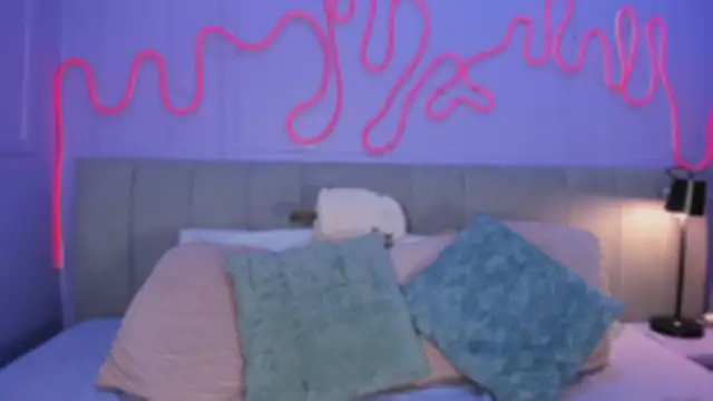 Mai higurashi online show from December 2025 07:54:02 PM