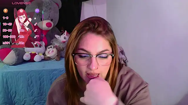 lucycherry   online show from November 2025 11:59:02 PM