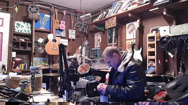 Snapshot of itsjameswebbscope chatting on December 2025 04:50:02 AM itsjameswebbscope online show from December 2025 04:50:02 AM