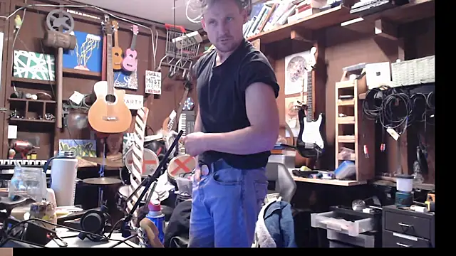 Snapshot of itsjameswebbscope chatting on December 2025 12:06:01 AM itsjameswebbscope online show from December 2025 12:06:01 AM