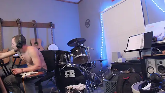 Snapshot of itsjameswebbscope chatting on February 2026 06:20:02 AM itsjameswebbscope online show from February 2026 06:20:02 AM