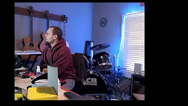 Snapshot of itsjameswebbscope chatting on February 2026 07:10:01 PM itsjameswebbscope online show from February 2026 07:10:01 PM