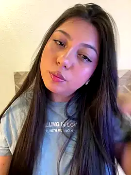 Maii chan online show from November 2025 06:23:01 AM