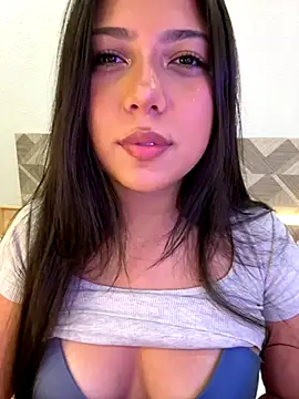 Maii chan online show from November 2025 01:19:02 AM