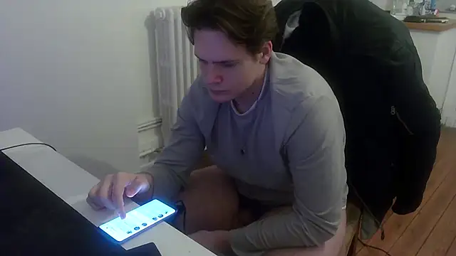 branlettemaster76 online show from December 2024 10:11:01 PM