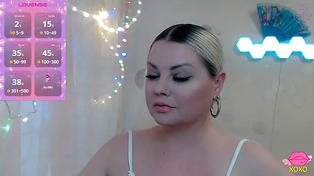 JewellKiss7 online show from March 2026 02:06:02 PM