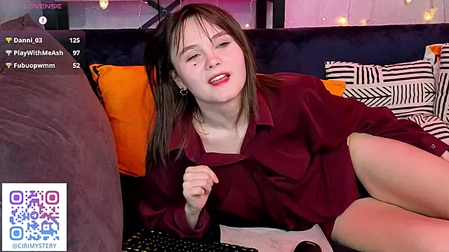 CiriRianonn online show from February 2025 10:37:02 AM