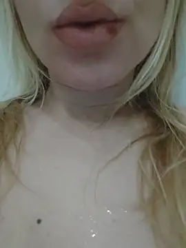 Linda 999 online show from February 2025 10:48:02 AM