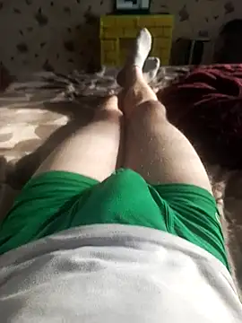 Snapshot of red_red00 chatting on March 2025 12:42:02 PM red red00 online show from March 2025 12:42:02 PM