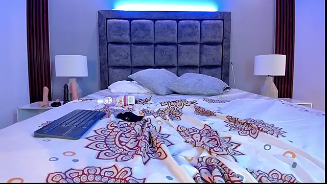 Susann Ross online show from March 2025 05:09:01 PM