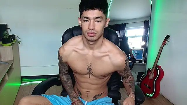 Damon  333 online show from November 2025 06:12:01 PM