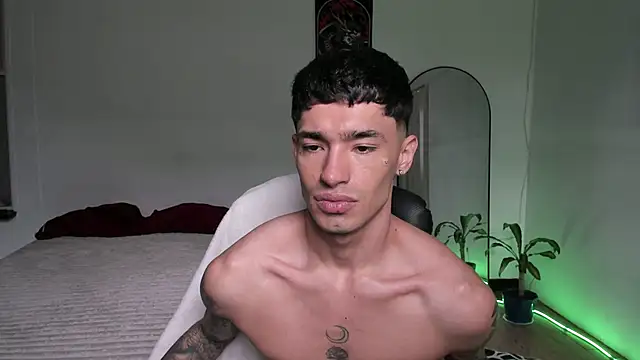 Damon  333 online show from April 2026 09:51:02 PM