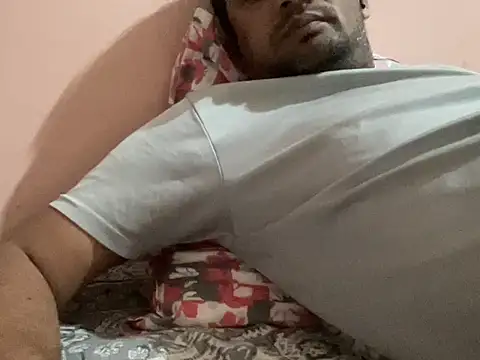 Snapshot of NiceBoy9099 chatting on November 2025 05:47:01 PM NiceBoy9099 online show from November 2025 05:47:01 PM